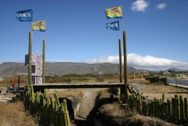 Zona para cruzar a los juegos extremos